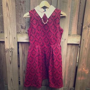 Boutique G. Lungta Damask-print Collared Dreas